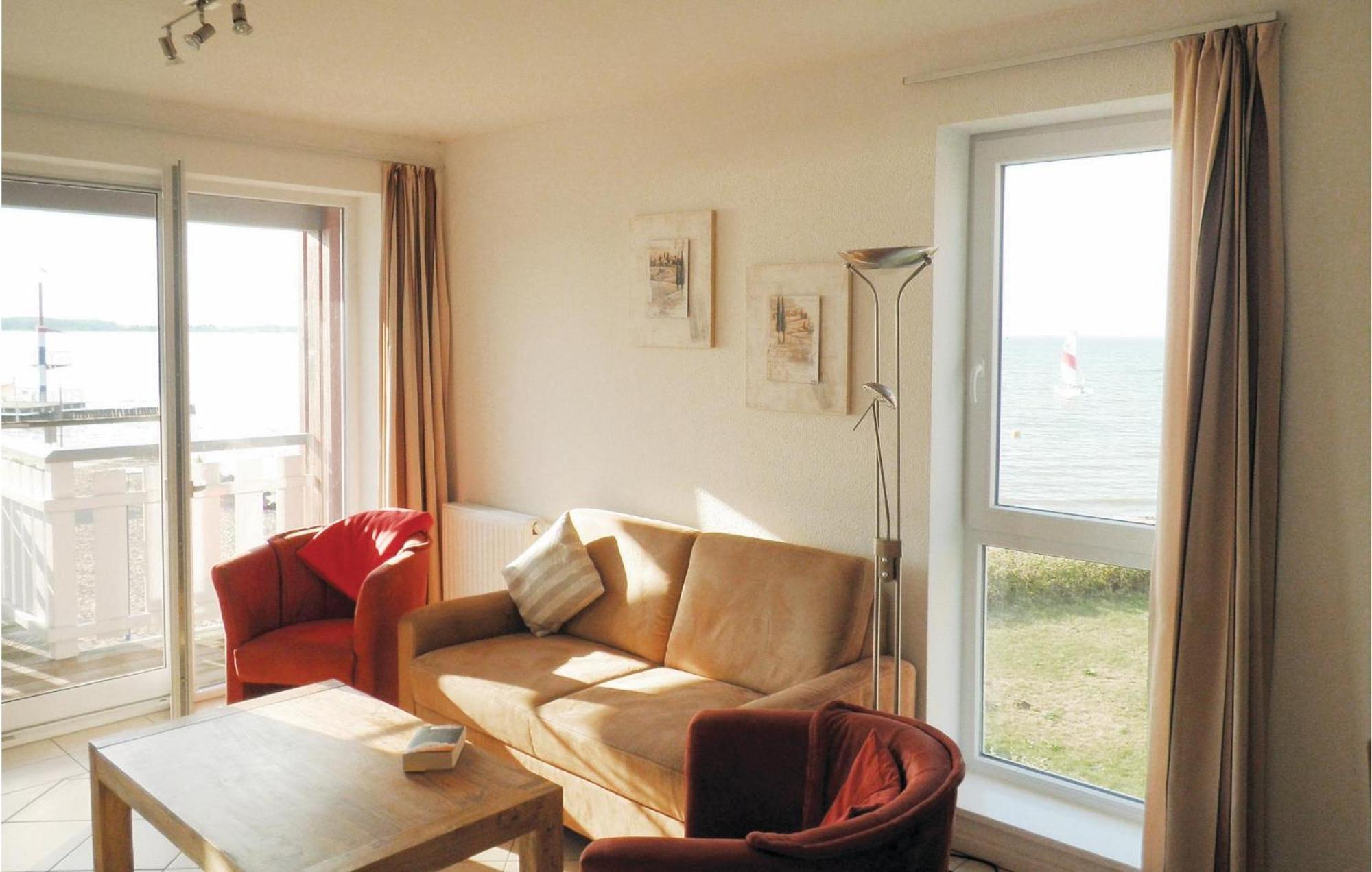 Pet Friendly Apartment In Rechlin With Kitchen Luaran gambar